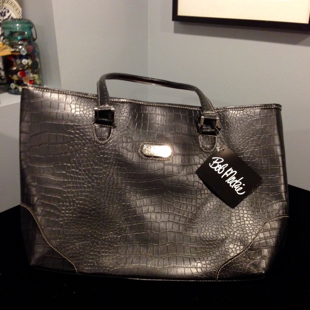 COPY - Bob Mackie, overnight bag, giant, black